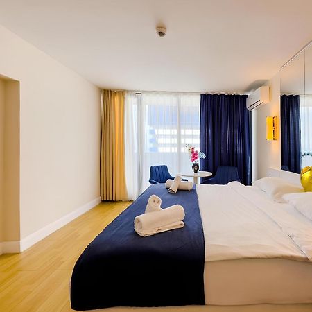 Orbi City Apartment With Sea View Batoumi Extérieur photo