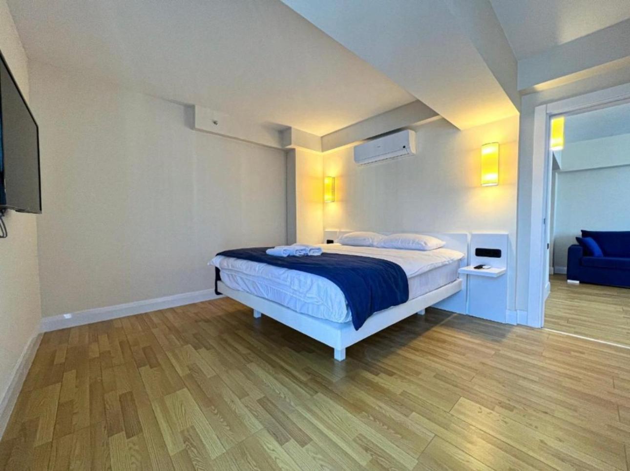 Orbi City Apartment With Sea View Batoumi Extérieur photo