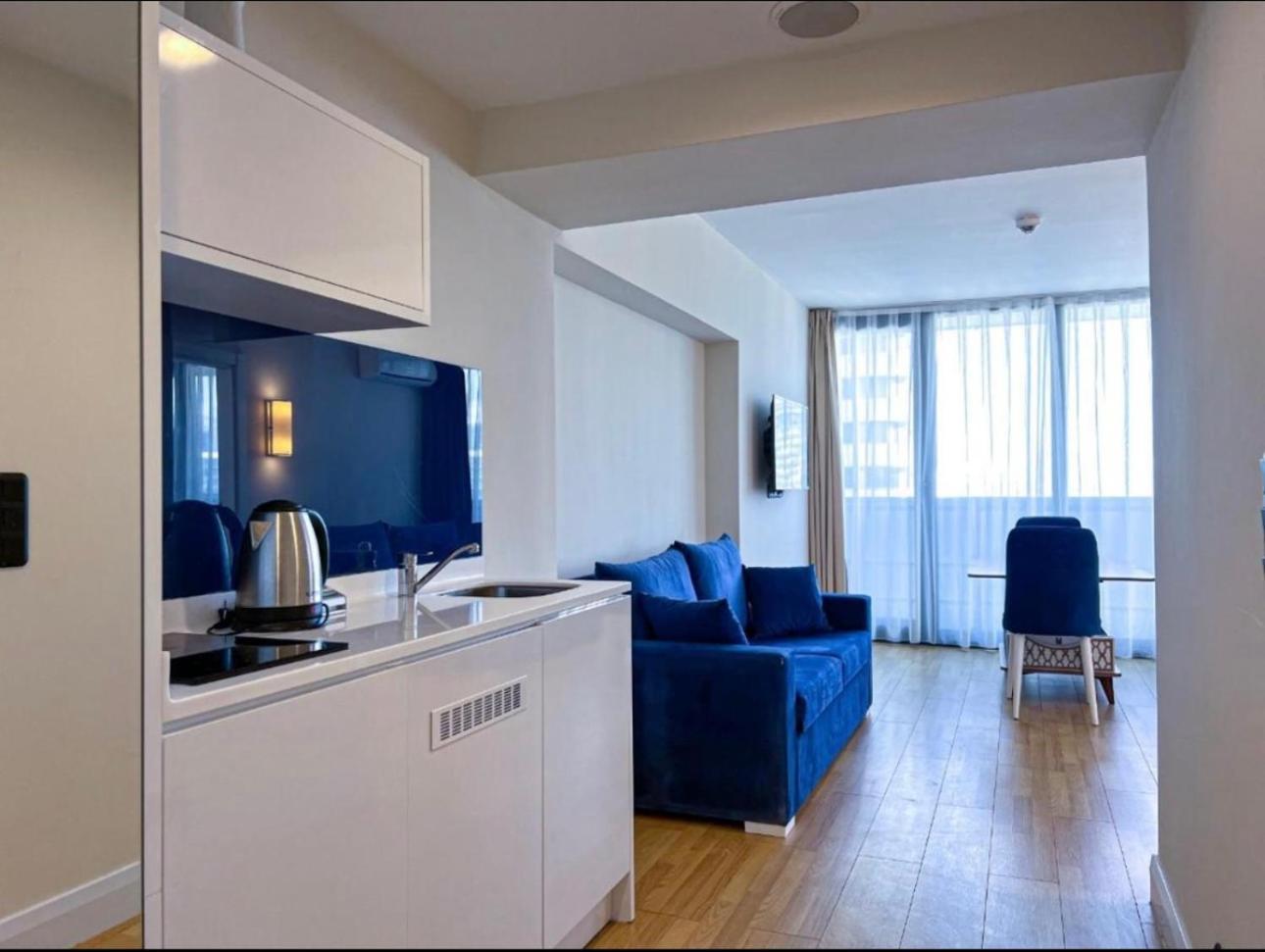 Orbi City Apartment With Sea View Batoumi Extérieur photo