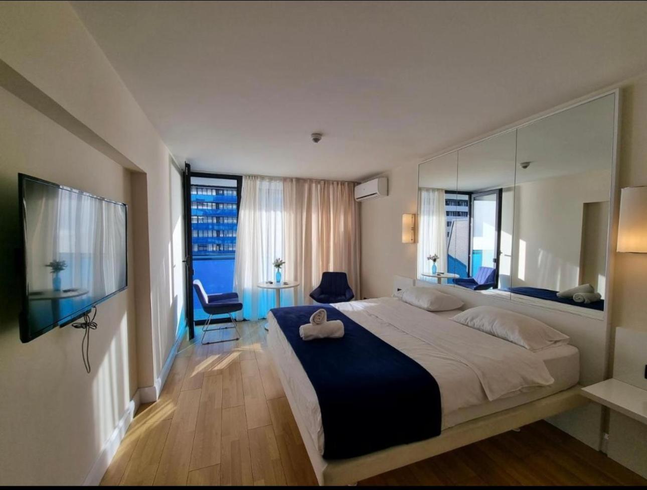 Orbi City Apartment With Sea View Batoumi Extérieur photo