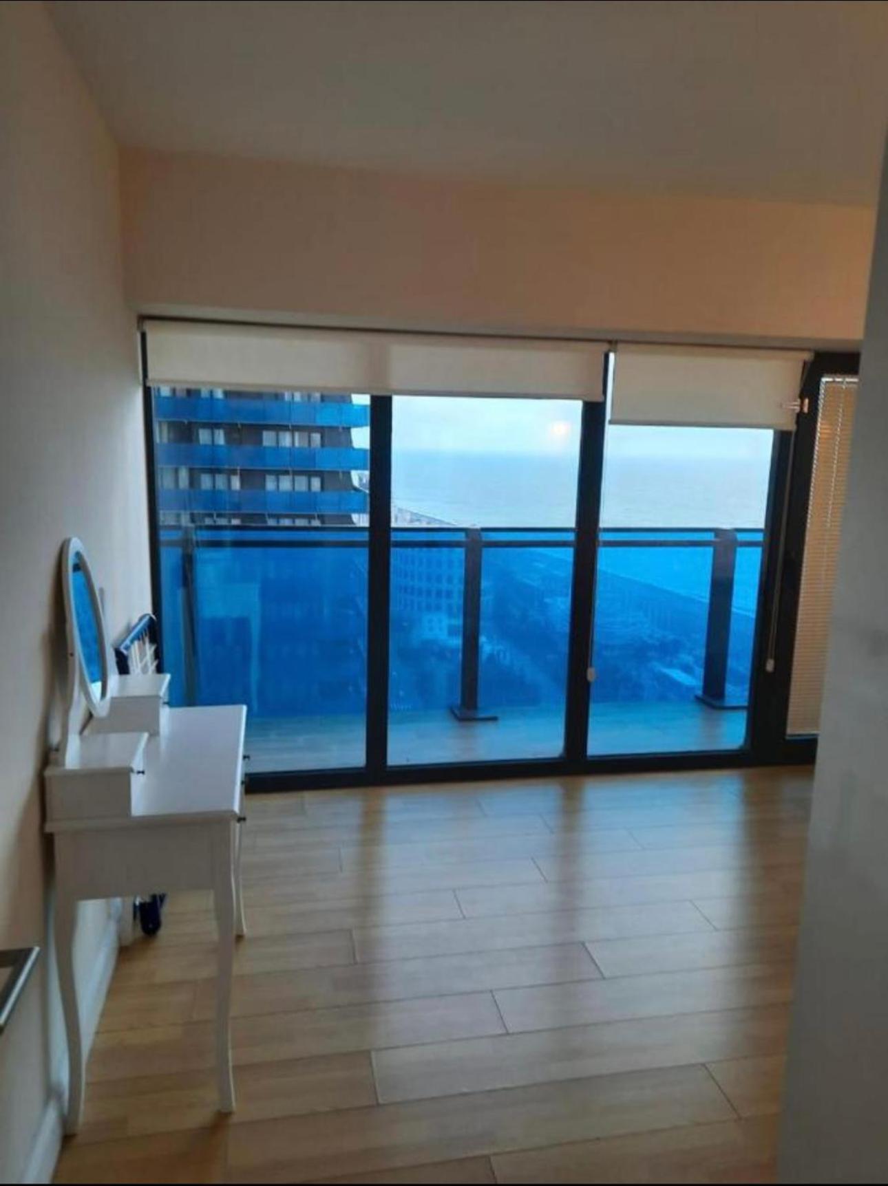 Orbi City Apartment With Sea View Batoumi Extérieur photo
