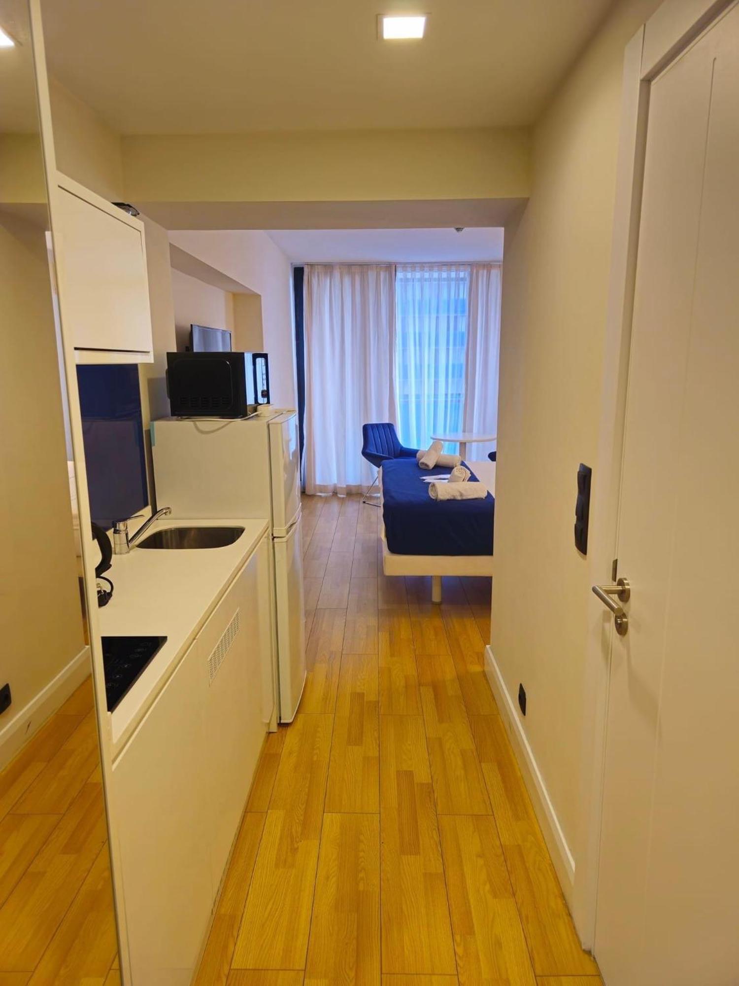 Orbi City Apartment With Sea View Batoumi Extérieur photo