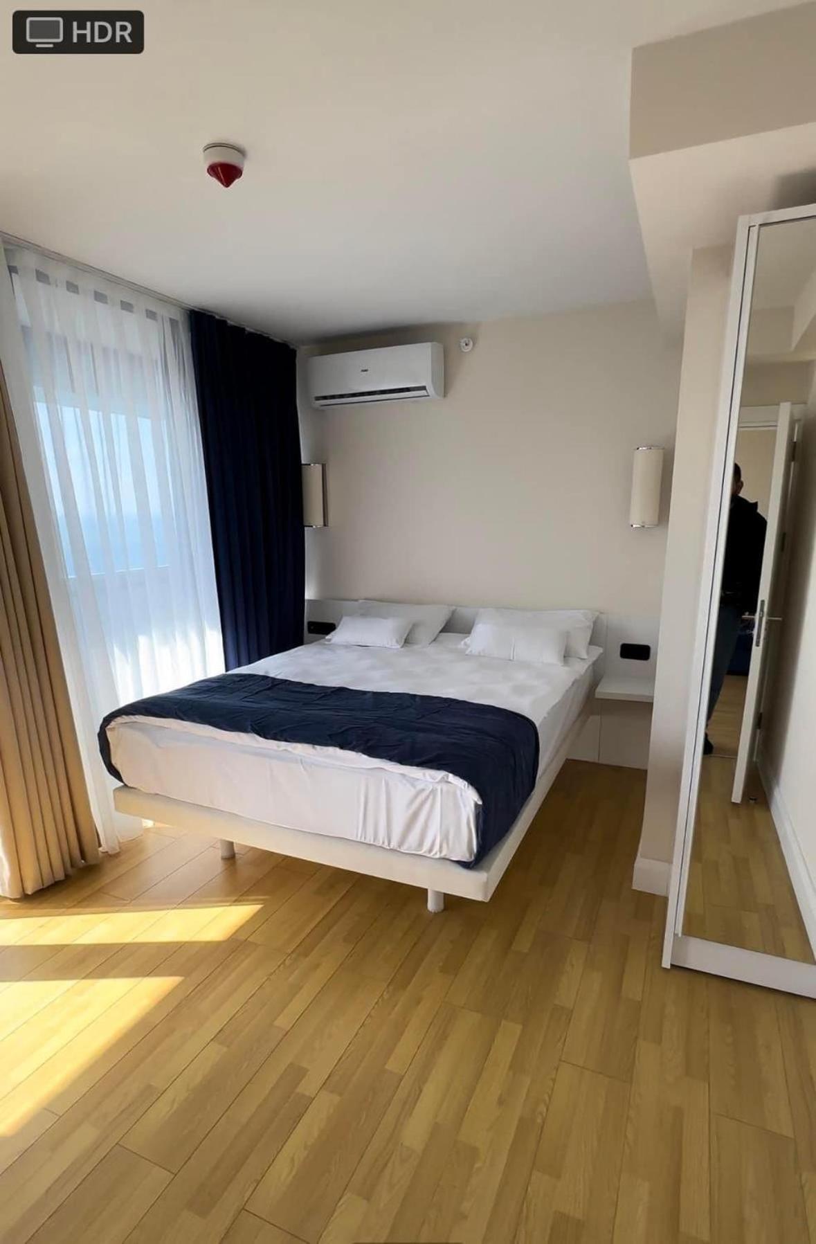 Orbi City Apartment With Sea View Batoumi Extérieur photo