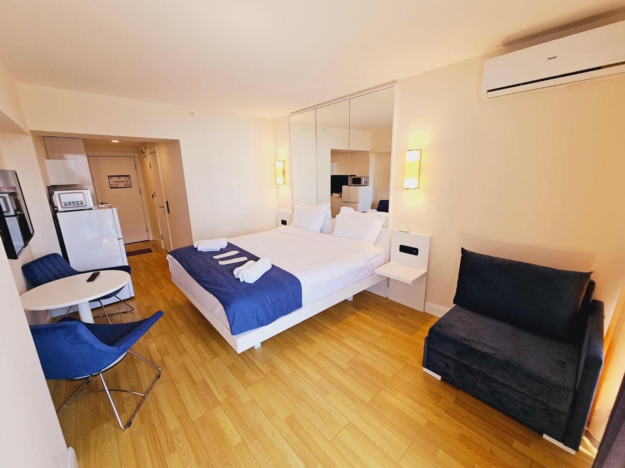Orbi City Apartment With Sea View Batoumi Extérieur photo